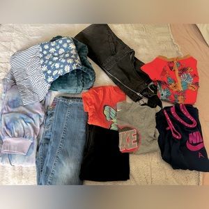 Girl’s size 6 bundle. All sizes are 6 and 6/6x. See brands below: